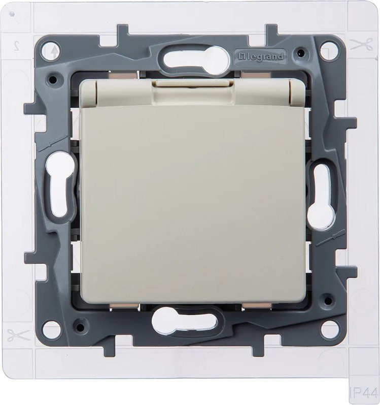 

Розетка Legrand Etika 672326 (слоновая кость)