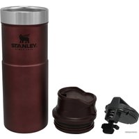 Термос Stanley Classic 0.47л One hand 2.0 10-06439-120 (бордовый)