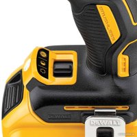Ударная дрель-шуруповерт DeWalt DCD796E2T (с 2-мя АКБ, кейс) в Барановичах