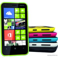Телефон Nokia Lumia 620