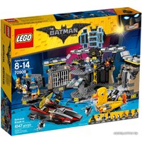 Конструктор LEGO Batman Movie 70909 Нападение на Бэтпещеру