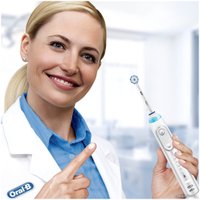 Электрическая зубная щетка Oral-B Genius X 20100S White D706.514.6X