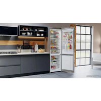 Холодильник Hotpoint-Ariston HTS 9202I BZ O3