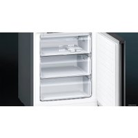 Холодильник Siemens KG49NXXEA