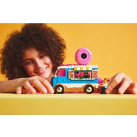 Конструктор LEGO City Грузовик с пончиками 60452