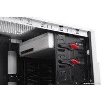 Корпус Thermaltake Commander MS-I Snow Edition (VN40006W2N)