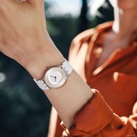 Наручные часы Swatch SS08K108 Magi White в Барановичах