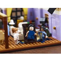 Конструктор LEGO Creator 10292 Квартиры героев сериала «Друзья»