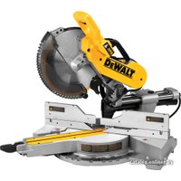 Торцовочная пила DeWalt DWS780