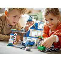 Конструктор LEGO City 60316 Полицейский участок