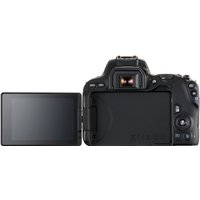 Зеркальный фотоаппарат Canon EOS 200D Kit 18-55 IS II (черный)