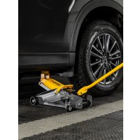 Подкатной домкрат Denzel 51156 2.8т