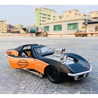 Легковой автомобиль Maisto Harley-Davidson 1970 Corvette 32193 (черный/оранжевый)