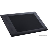 Графический планшет Wacom Intuos Pro Medium (PTH-651)