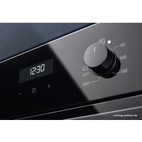 Электрический духовой шкаф Electrolux OEF5E50Z
