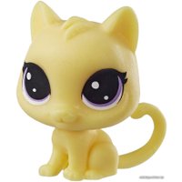 Фигурка Hasbro Литтлест Пет Шоп Котенок E4613