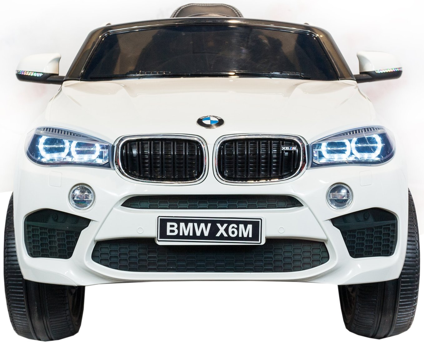 

Электромобиль Toyland BMW X6M mini JJ2199 (белый)