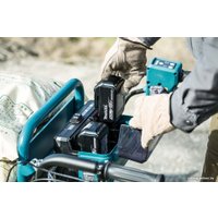 Трехколесная тачка Makita DCU180Z (аккумуляторная)