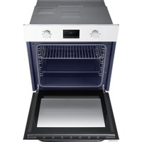 Электрический духовой шкаф Samsung NV68R1340BW/WT