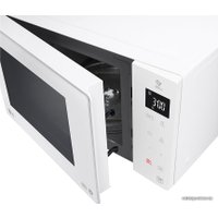 Микроволновая печь LG MB63W35GIH