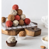 Подарочный набор Chocorawbox Kinder Box Milk для приготовления молочного шоколада