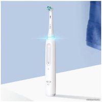 Электрическая зубная щетка Oral-B iO Series 4 I1064.1B6.1DK 4210201414988 (белый)