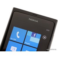 Смартфон Nokia Lumia 800