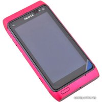 Телефон Nokia N8