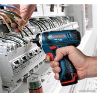 Дрель-шуруповерт Bosch GSR 10.8-LI Professional (0601992901)