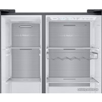Холодильник side by side Samsung RS68N8670SL/WT