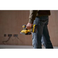 Дельташлифмашина Stanley SFMCW221D1S (с 1-им АКБ, сумка)