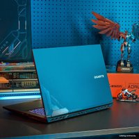 Игровой ноутбук Gigabyte G7 KE-52RU413SH