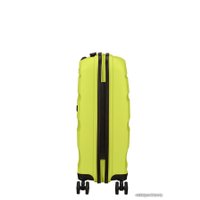 Чемодан-спиннер American Tourister Bon Air DLX Bright Lime 55 см