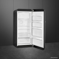 Однокамерный холодильник Smeg FAB28RDBB3