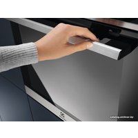 Электрический духовой шкаф Electrolux SurroundCook 600 EOF5C50BX