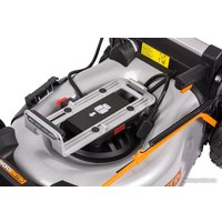 Газонокосилка Worx WG761E (с 4-мя АКБ)