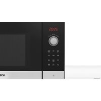 Микроволновая печь Bosch FEL053MS2