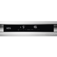 Холодильник AEG SCB819E8TS