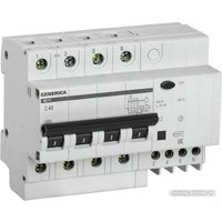 Дифференциальный автомат Generica АД14 4Р 40А 30мА MAD15-4-040-C-030