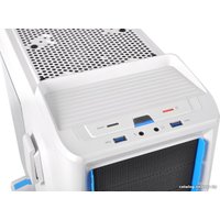 Корпус Thermaltake Chaser A41 Snow edition (VP200A6W2N)