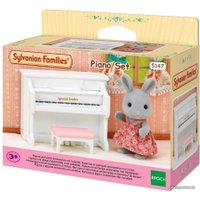 Аксессуары для кукольного домика Sylvanian Families Пианино 5147