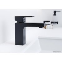 Смеситель Hansgrohe Vernis Shape 71569670