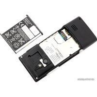 Кнопочный телефон Sony Ericsson Elm J10i