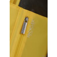 Чемодан-спиннер American Tourister Starvibe Electric Lemon 77 см
