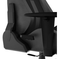 Игровое (геймерское) кресло Genesis Nitro 650 (черный)