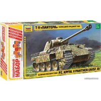 Сборная модель Звезда Немецкий средний танк Т-V "Пантера". Подарочный набор.