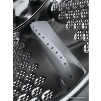 Стирально-сушильная машина Electrolux EW7WR368SR