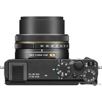 Беззеркальный фотоаппарат Nikon DL18-50