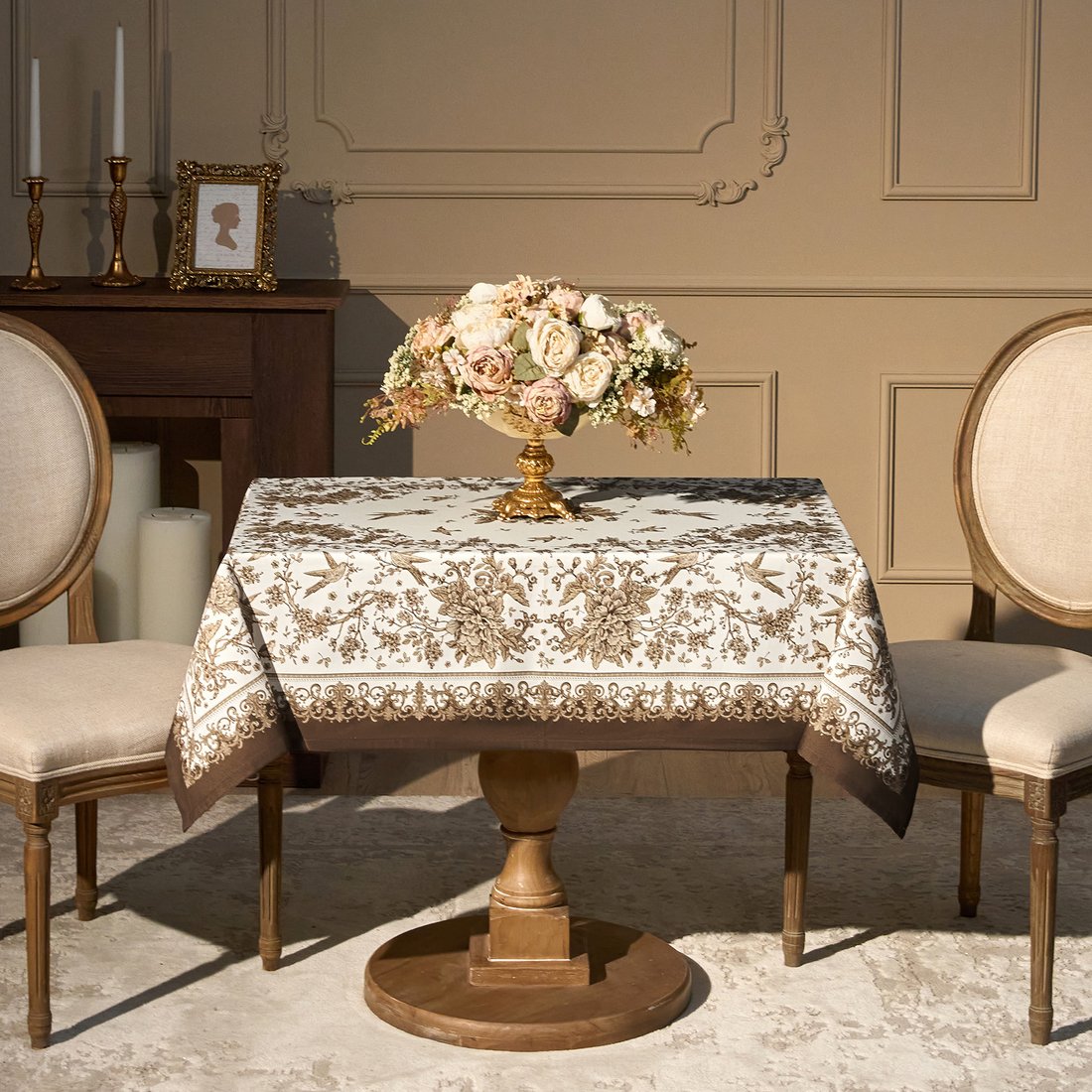 

Скатерть Lefard Rich Garden 850-754-20 (белый)