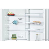 Холодильник Bosch Serie 4 KGN49XW30U